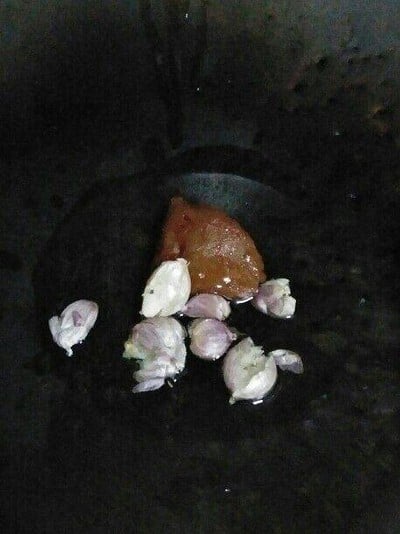 วิธีทำ ซี่โครงหมูผัดเผ็ด