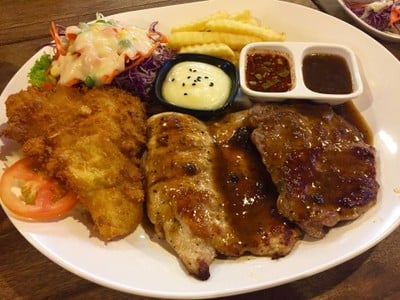 สเต็กอิ่มหมี