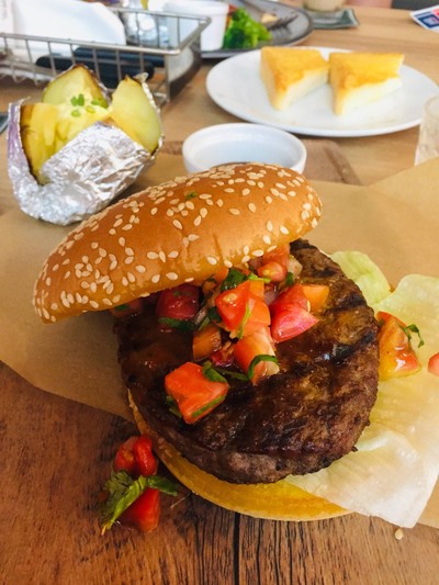 เบอร์เกอร์เนื้อออสเตรเลีย