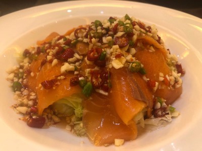 แซลมอนแซ่บ