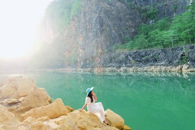 สวยอย่างกับภาพวาดเลยค่ะ สถานที่ดีมาก