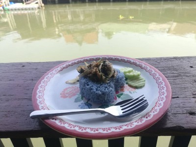 ข้าวกระเพราปลาทู