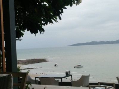 ที่นั่งที่เห็นวิวทะเล