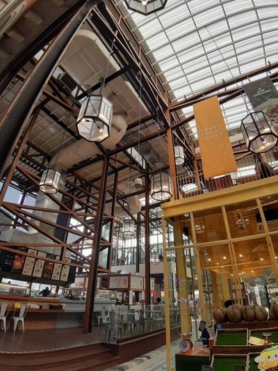 ประดับประดาด้วยความสวยงาม