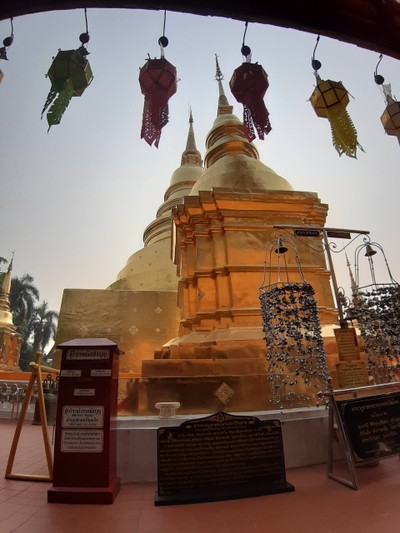 ถ่ายจากมุมนี้ก็สวยไปอีกแบบ