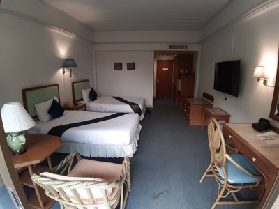 ถ่ายจากระเบียงเข้ามา