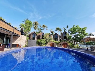 ดำเนินพวา รีสอร์ทบ้านต้นไม้