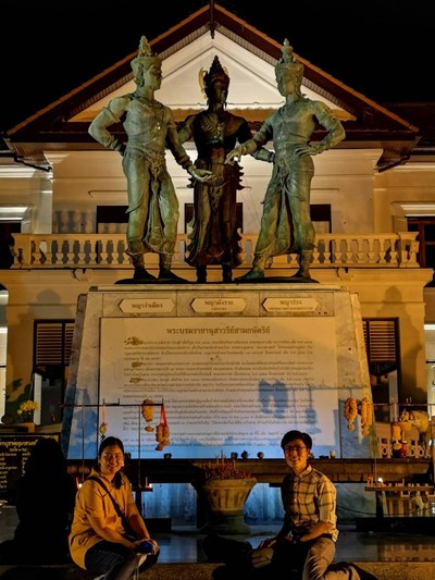 อนุสาวรีย์สามกษัตริย์ พญามังราย พญางำเมือง และพ่อขุนรามคำแหงมหาราช