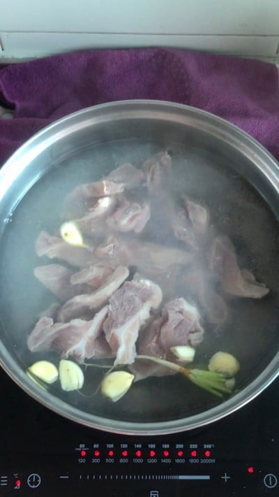 วิธีทำ ต้มจืดผักกาดดองซี่โครงหมู วิธีทำ ต้มจืดผักกาดดองซี่โครงหมู