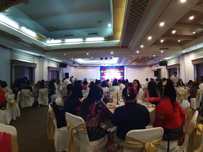 กลับเวียงอินทานอาหารเย็นจ้า