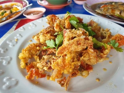 เมนูของร้าน ครัวริมเขื่อน มหาชัย