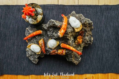 7. Prawn on the Rocks