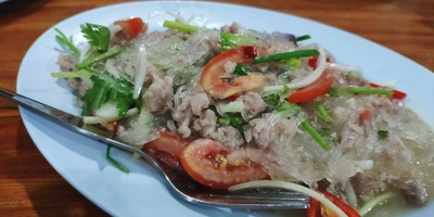 ยำวุ้นเส้น