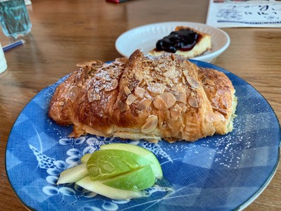 ครัวซองอัลมอนด์