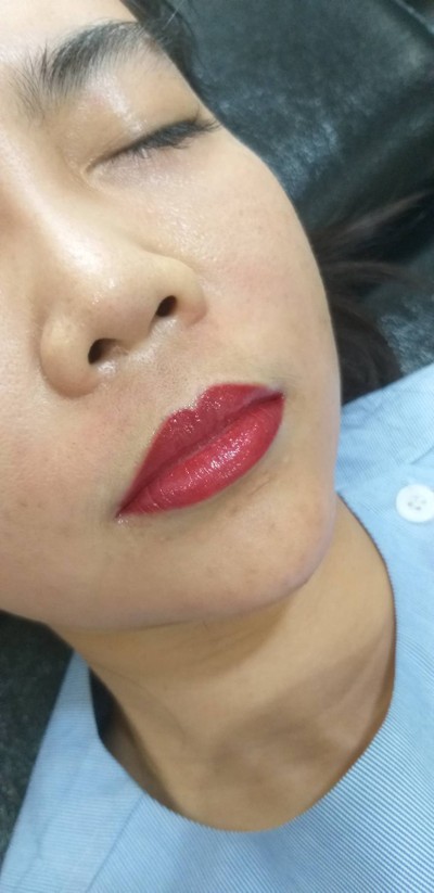 สักปากสวย มีทุกสี  ปากไม่บวมไม่เบิน