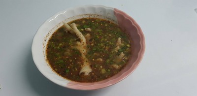 ต้มแซ่บ ตีนไก่