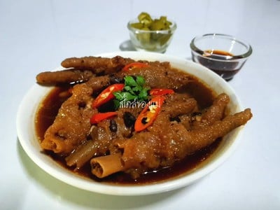 ขาไก่นึ่งเต้าซี่