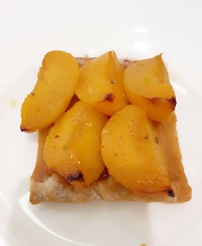 Peach Feuillete