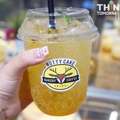 เมนูของร้าน Nutty Cake Cafe