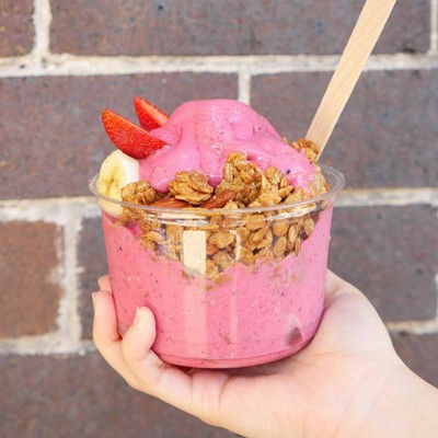 Pink Pitaya Bowl ($12AUD ~270฿)