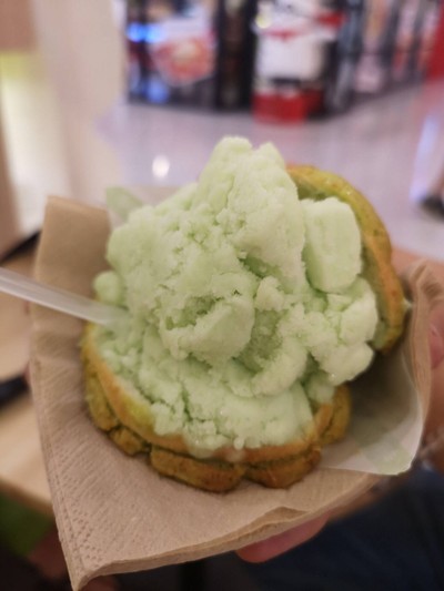 Melon pan - Melon Ice Cream