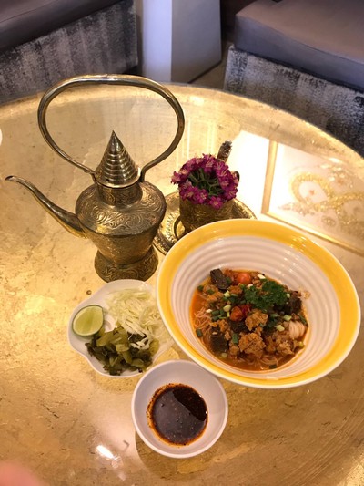 ขนมจีนน้ำเงี้ยว