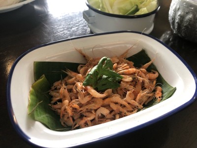 กุ้งฝอยคั่วเกลือ