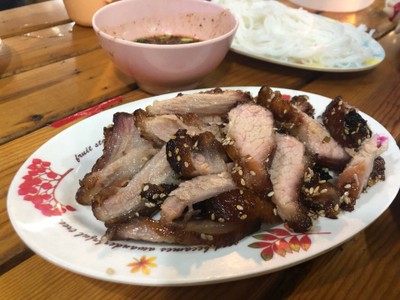 คอหมูย่าง
