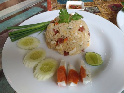 ข้าวผัดกุนเชียงไข่เค็ม
