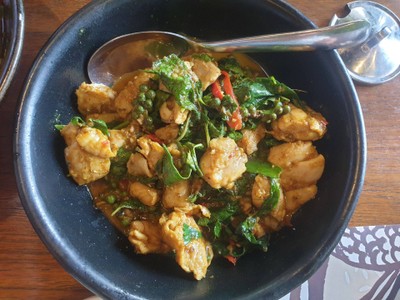 ไก่ผัดขี้เมา