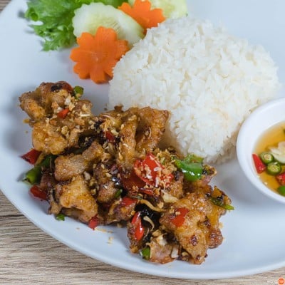 เม เมค เบค : อาหารจานเดียว เครื่องดื่ม เบเกอรี่