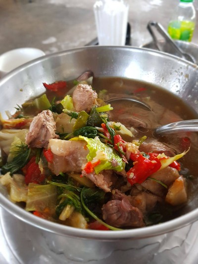 แกงอ่อมไก่