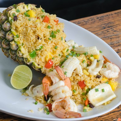 บ้านต้นไม้ คาเฟ่