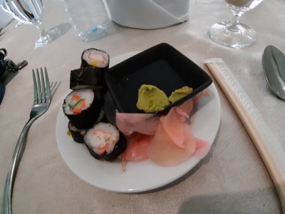 อาหารมื้อกลางวันอร่อยมาก