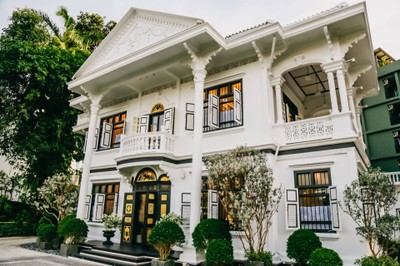 หลายอาคารดึงดูดให้ต้องยกกล้องขึ้นมากดชัตเตอร์