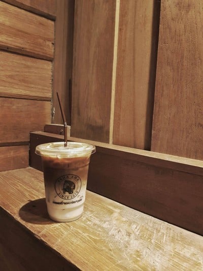เมนูของร้าน Akha Ama Coffee Original  สันติธรรม