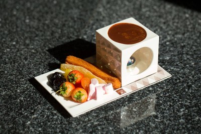 CHOCOLATE FONDUE