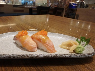 Salmon Ebiko Aburi Sushi