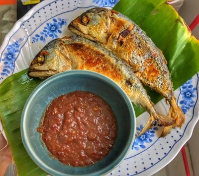 น้ำพริกกะปิ ปลาทูทอด