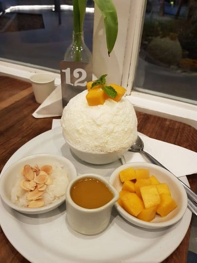 MANGO STICKY RICE BINGSU