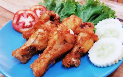 น่อง ไก่ทอด