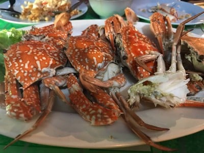 ปูนึ่งตัวใหญ่และสดมาก 