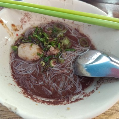 เมนูของร้าน เตี๋ยวเรือ พรบ ณ บางแสน