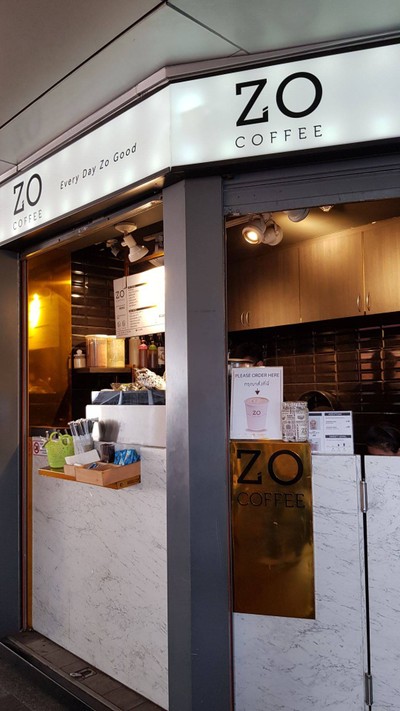 หน้าร้าน Zo coffee บีทีเอส ชิดลม