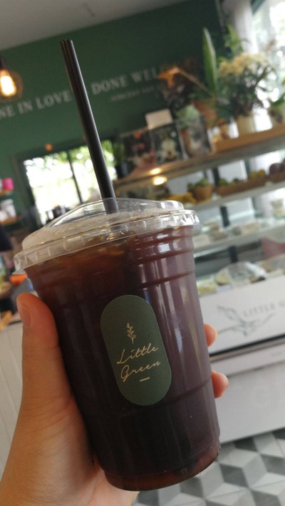 อาหาร หรือ เครื่องดื่ม