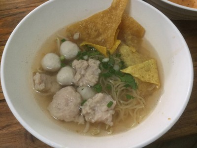 บะหมี่น้ำ