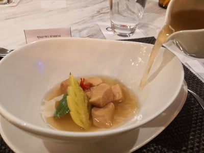 อาหาร หรือ เครื่องดื่ม