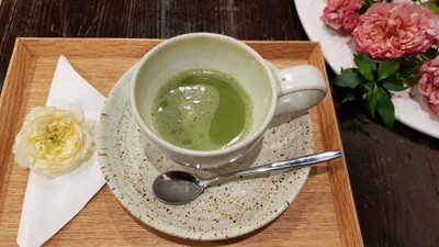 Matcha Hot Latte
