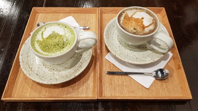 Matcha & Houji Hot Latte