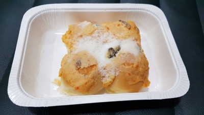 ปังนม(ผง)เปื้อนไข่เค็ม